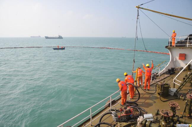 亚洲AV永久无码精品三区在线4